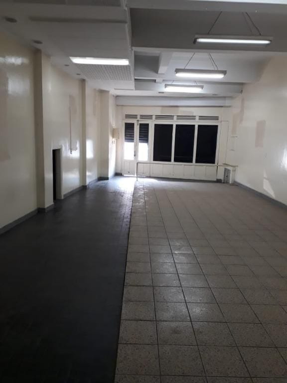 Prédio com 417m², à venda, no bairro Brás em São Paulo