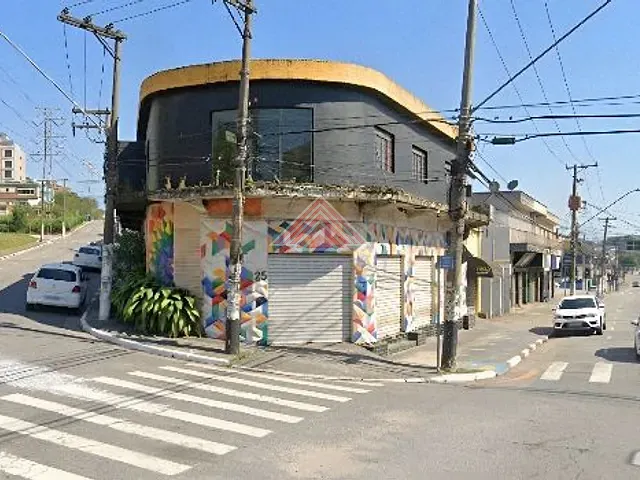 Prédio com 198m², à venda, no bairro Matriz em Mauá