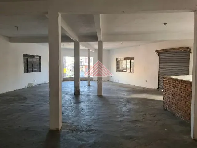 Prédio com 198m², à venda, no bairro Matriz em Mauá
