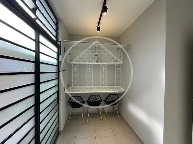 Prédio com 334m², para alugar, no bairro Vila Olímpia em São Paulo