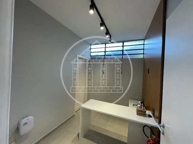 Prédio com 334m², para alugar, no bairro Vila Olímpia em São Paulo