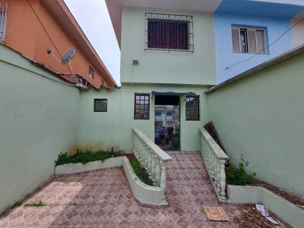 Casa comercial para locação em Jardim Santo Elias, 141m²