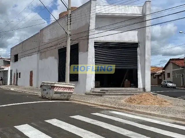 Prédio com 300m², para alugar, no bairro Santana em Rio Claro