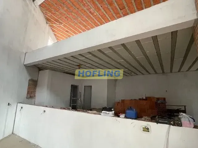 Prédio com 300m², para alugar, no bairro Santana em Rio Claro