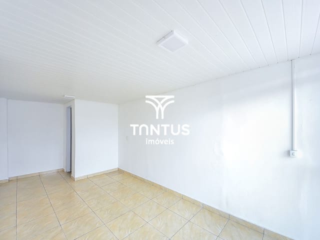 Prédio com 105m², à venda, no bairro Cidade Jardim em São José Dos Pinhais
