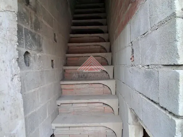 Prédio com 127m², à venda, no bairro Jardim Mauá em Mauá