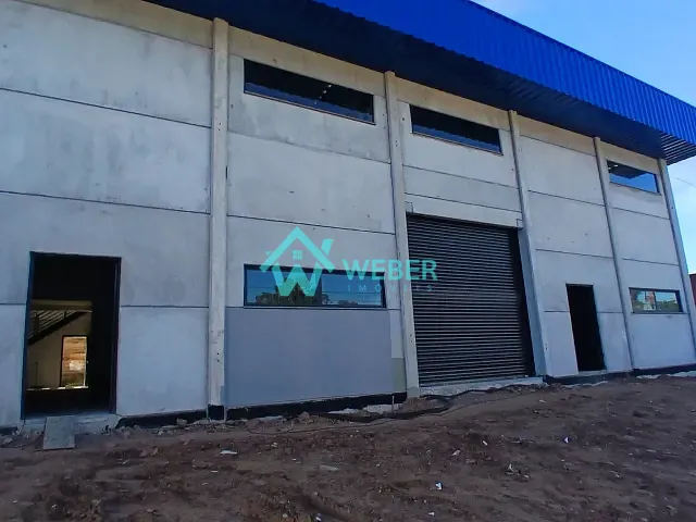 Prédio para alugar, no bairro Vila Nova em Novo Hamburgo