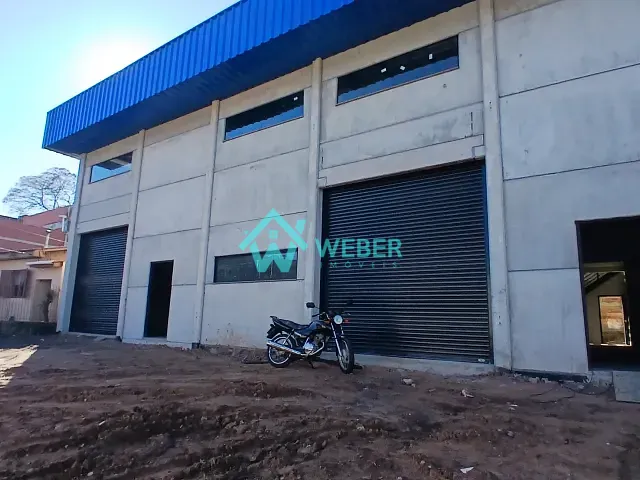 Prédio para alugar, no bairro Vila Nova em Novo Hamburgo