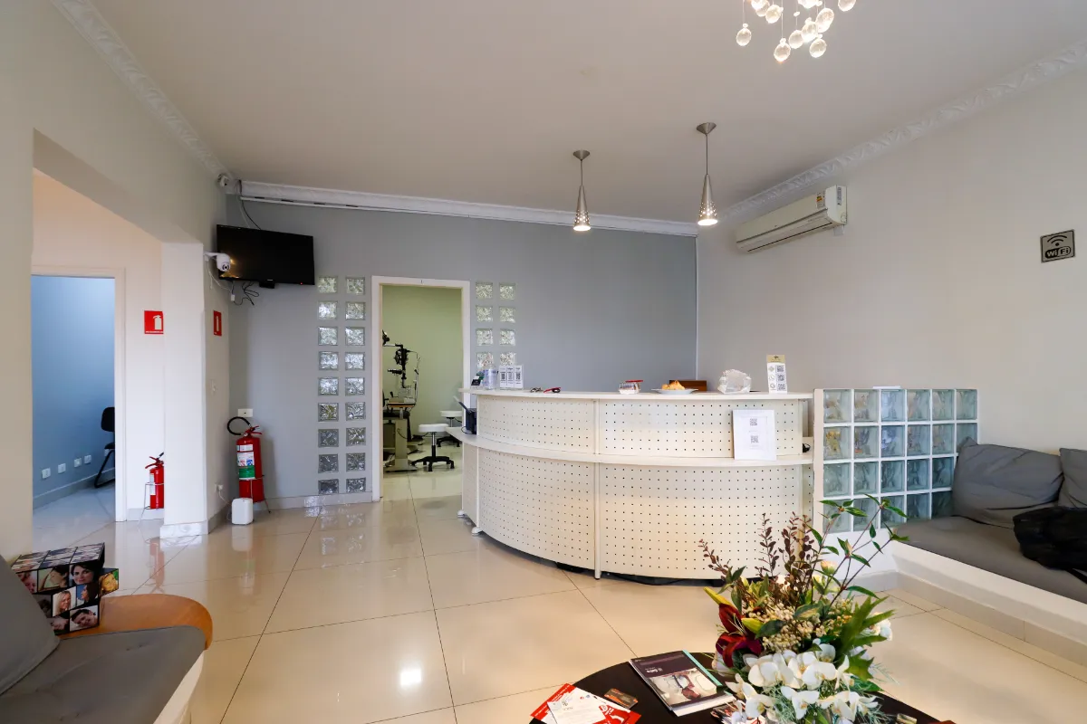 Casa comercial para venda e locação em Indianópolis , 440m²