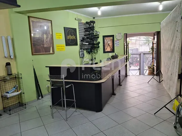 Prédio à venda, no bairro Liberdade em São Paulo