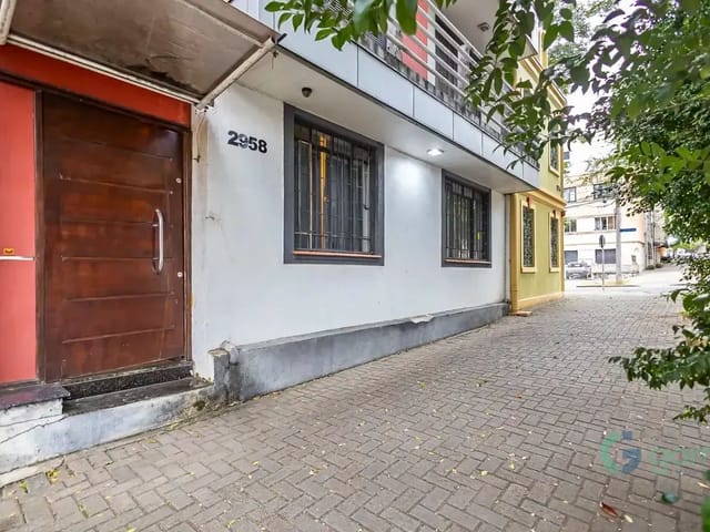 Prédio para alugar, no bairro Centro em Curitiba