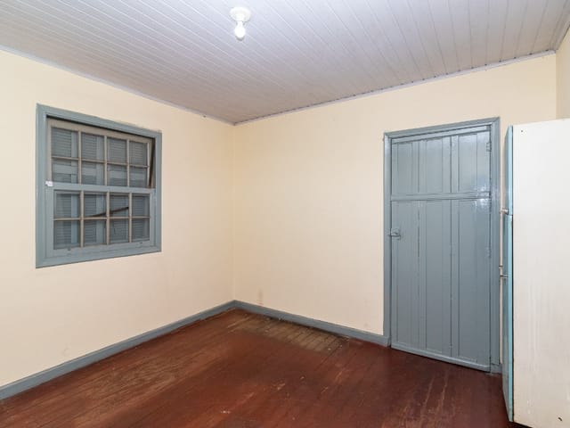 Foto do Prédio - Casa comercial para venda em Piqueri , 162m² | Lares e Andares Imóveis