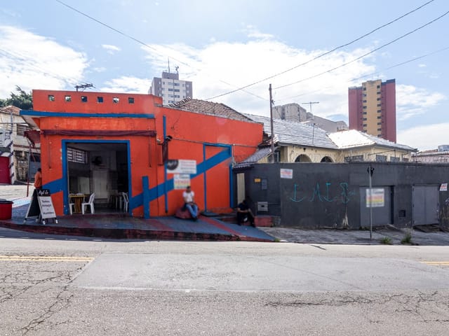 Foto do Prédio - Casa comercial para venda em Piqueri , 162m² | Lares e Andares Imóveis