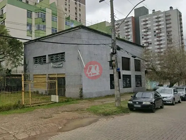 Prédio com 963m², para alugar, no bairro Partenon em Porto Alegre