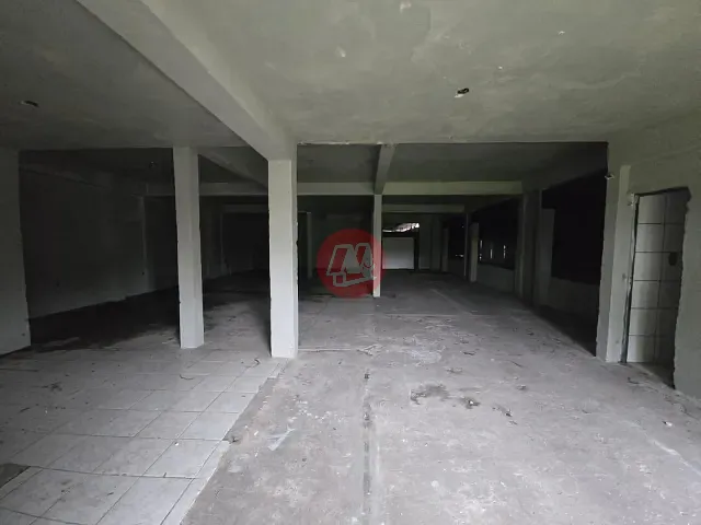 Prédio com 963m², para alugar, no bairro Partenon em Porto Alegre