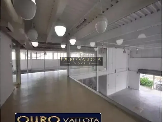 Prédio com 1673m², para alugar, no bairro Barra Funda em São Paulo