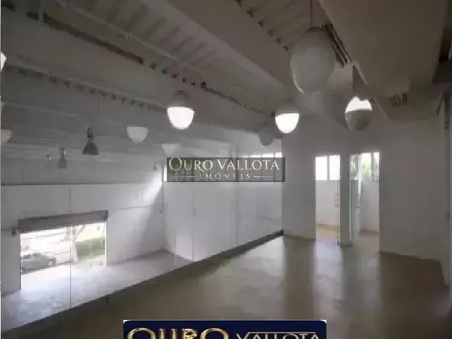 Prédio com 1673m², para alugar, no bairro Barra Funda em São Paulo