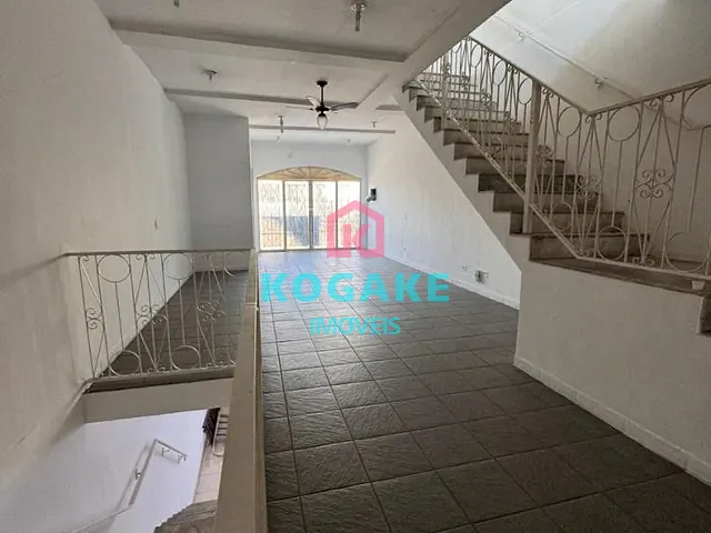 Prédio com 182m², para alugar, no bairro Centro em São José dos Campos