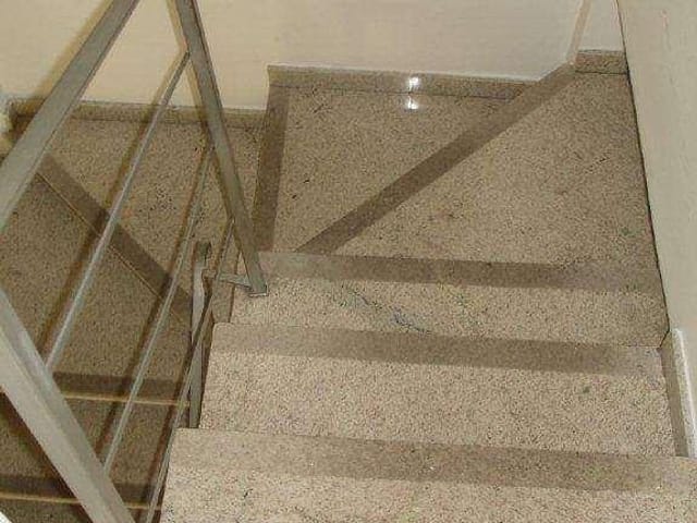 Prédio com 350m², para alugar, no bairro Santana em São Paulo
