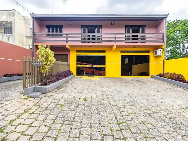 Prédio 3 quartos e 5 banheiros, para alugar, no bairro São Lourenço em Curitiba