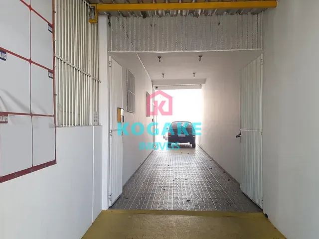 Prédio com 300m², à venda, no bairro Parque Industrial em São José dos Campos