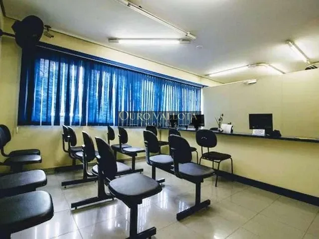 Prédio com 668m², à venda, no bairro Indianópolis em São Paulo
