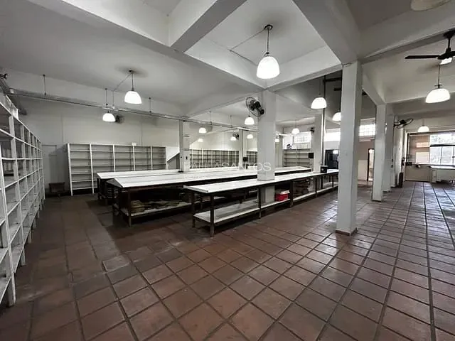 Prédio com 870m², para alugar, no bairro Centro em Sorocaba