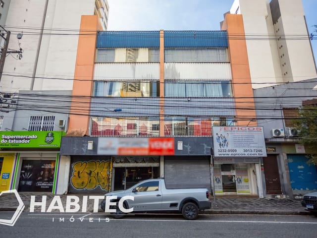 Prédio para alugar, no bairro Centro em Curitiba