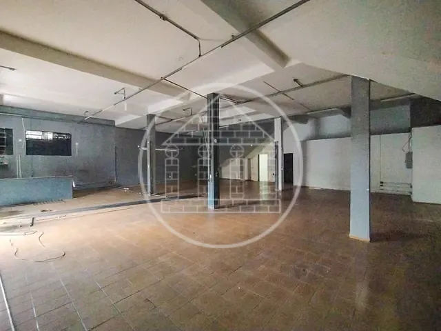 Prédio com 597m², para alugar, no bairro Jardim Floresta em São Paulo