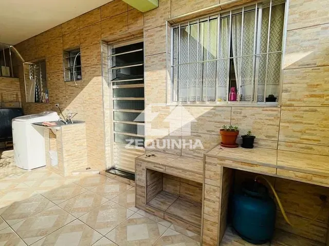 Prédio com 400m² 21 quartos e 17 banheiros, à venda, no bairro Jardim Umuarama em Osasco