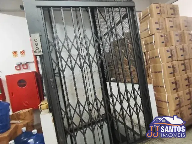 Prédio com 240m², à venda, no bairro Alto da Mooca em São Paulo