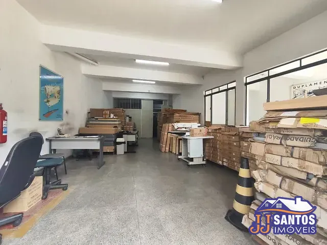 Prédio com 240m², à venda, no bairro Alto da Mooca em São Paulo