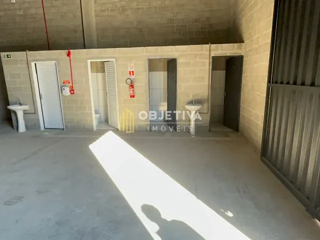 Prédio para alugar, no bairro Operário em Novo Hamburgo