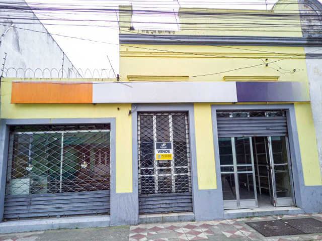 Prédio com 135m², à venda, no bairro Centro em Pelotas