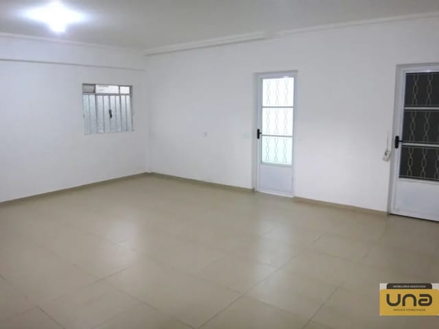 Prédio para alugar, no bairro REBOUÇAS em Curitiba