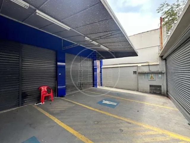Prédio com 400m², para alugar, no bairro Santo Amaro em São Paulo