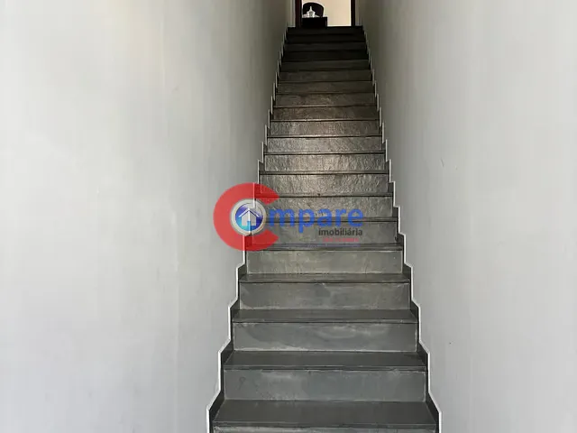 Prédio com 250m², à venda, no bairro Jardim Rosa de Franca em Guarulhos
