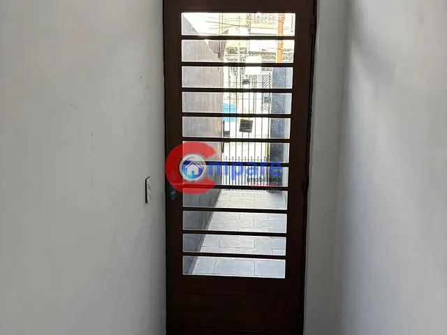 Prédio com 250m², à venda, no bairro Jardim Rosa de Franca em Guarulhos