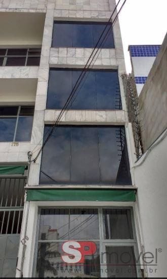 Prédio à venda ou para alugar, no bairro Chácara Seis de Outubro em São Paulo