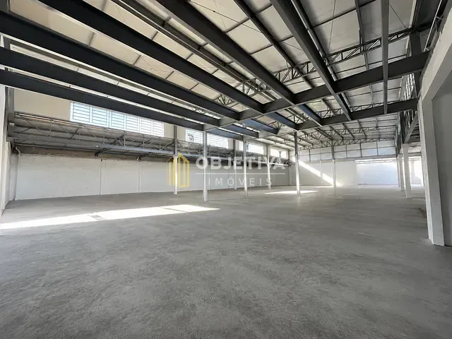 Prédio com 1635m², para alugar, no bairro São Jorge em Novo Hamburgo