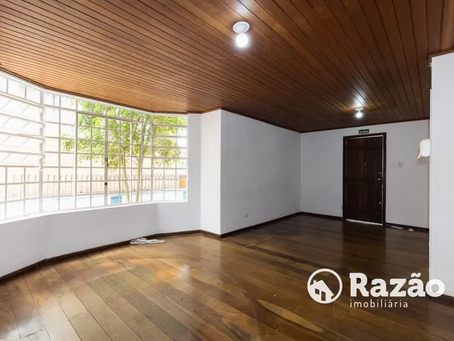 Prédio para alugar, no bairro Centro em Curitiba