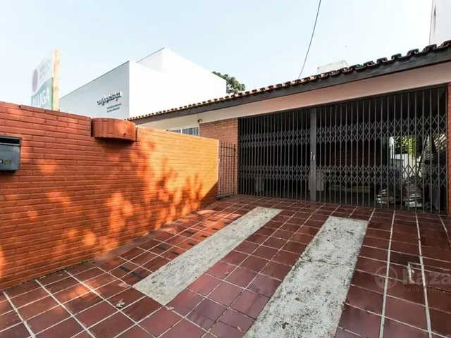 Prédio para alugar, no bairro Batel em Curitiba