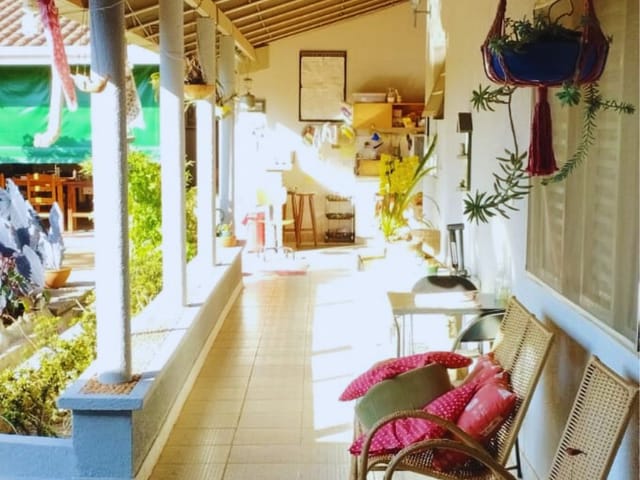 Foto do Prédio - Casa comercial para venda em Jardim Nova Aparecida, 400m² | Lares e Andares Imóveis