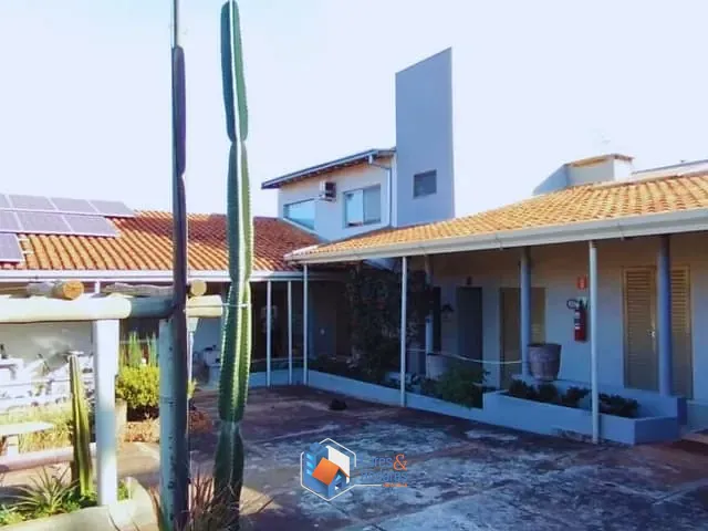 Prédio com 1180m², à venda, no bairro Jardim Nova Aparecida em Jaboticabal