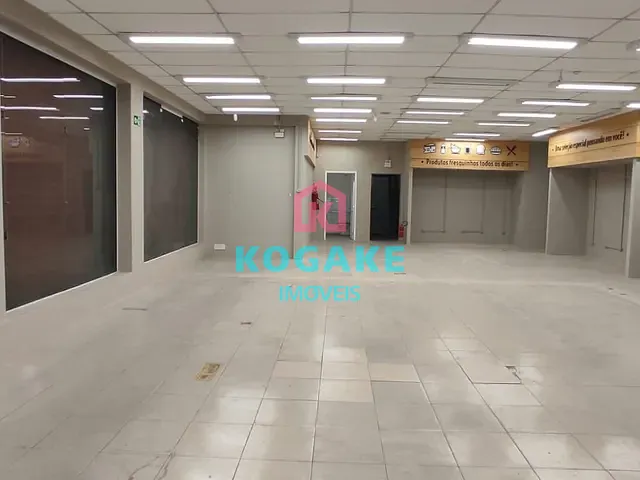 Prédio com 378m², para alugar, no bairro Jardim Apolo em São José dos Campos