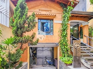 Foto do Prédio-Casa comercial para venda em Liberdade, 700m²