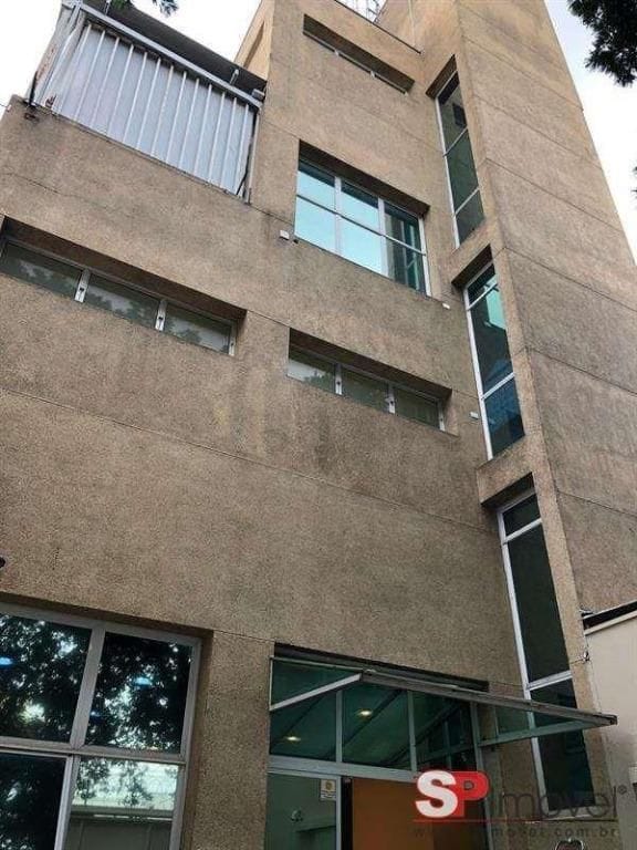 Prédio para alugar, no bairro Vila Anastácio em São Paulo