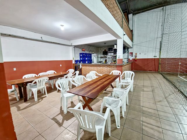 Prédio com 1250m², para alugar, no bairro Fragata em Pelotas