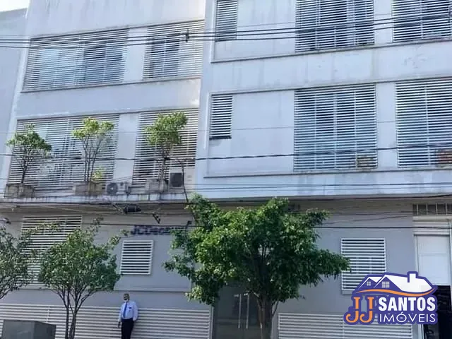 Prédio com 2550m², à venda, no bairro Luz em São Paulo