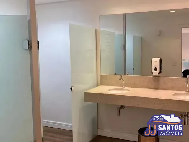 Prédio com 2550m², à venda, no bairro Luz em São Paulo